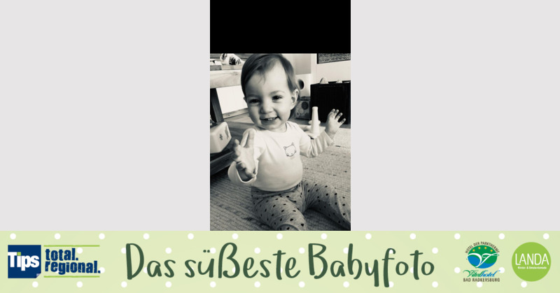 Das süßeste Babyfoto - Lara aus Ried