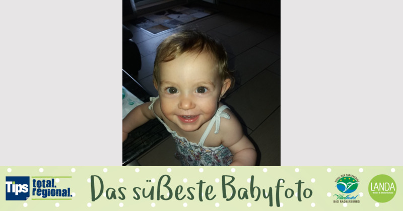 Das süßeste Babyfoto - Lara aus Vöcklabruck