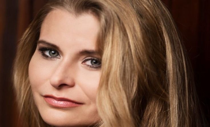 Sopranistin Beate Ritter aus Grieskirchen wird die 20. Landlwochen eröffnen. Foto: Shirley Suarez