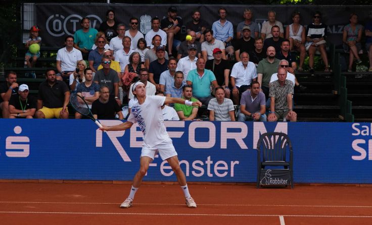 Lukas Neumayer verliert in drei Sätzen; Foto: gerd2709