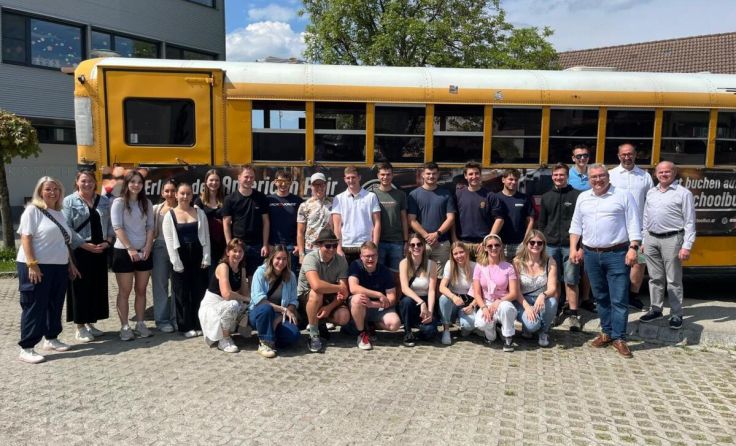 Die Gemeinde Kirchham feierte ihre erste Jungbürgerfeier. (Foto: Gemeinde Kirchham)