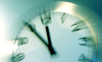 Termin- und Zeitdruck sind psychische Belastungen in der Arbeitswelt