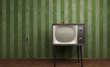 Gaming auf der Überholspur: Zocken zieht mit Fernsehen und Kino als Zeitvertreib gleich