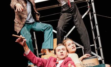 START IN DIE NEUE THEATERSAISON