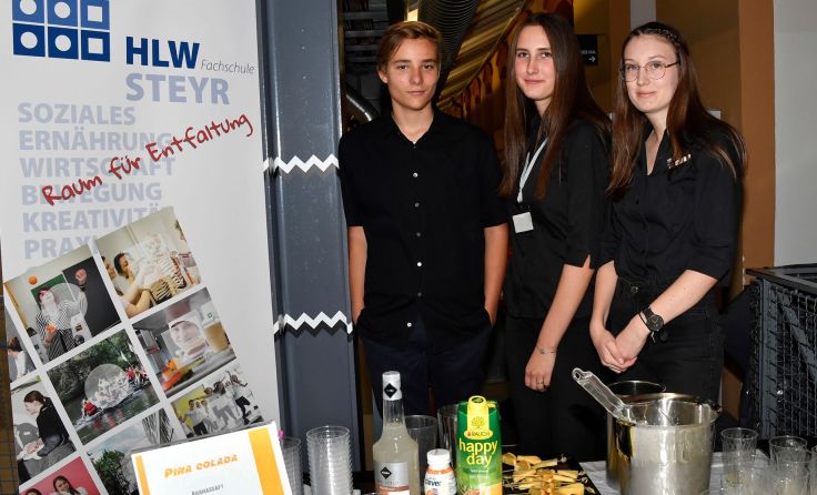 Schüler und Schülerinnen der 3. Klasse Fachschule, Foto von Peter Kainrath  