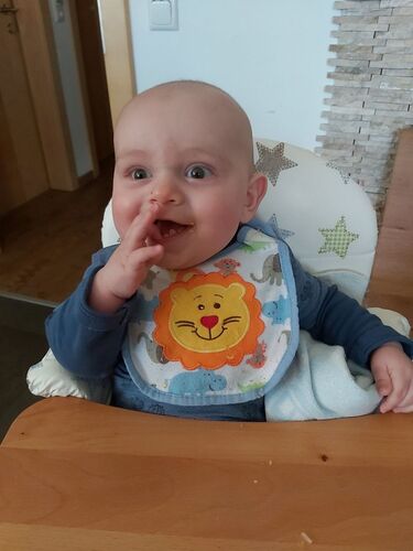 Das süßeste Babyfoto - Theo  aus Freistadt