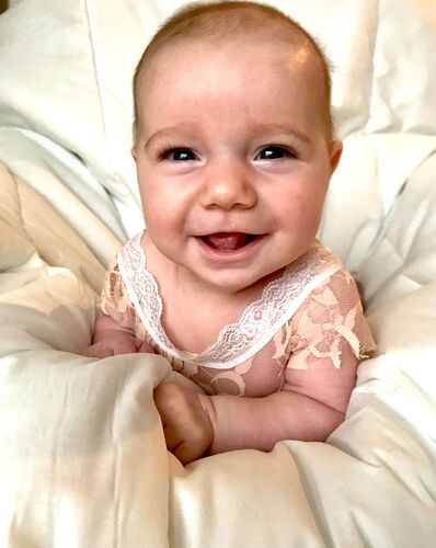 Das süßeste Babyfoto - Luisa Marie  aus Schärding