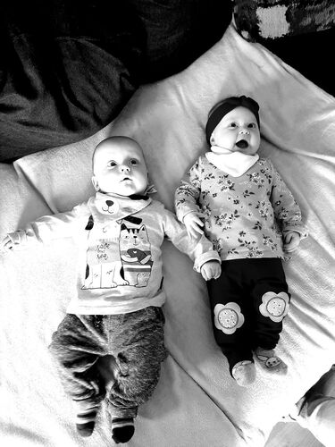 Das süßeste Babyfoto - Linda&Noah aus Schärding