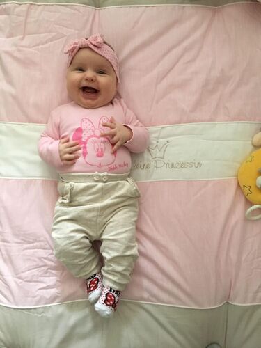 Das süßeste Babyfoto - Amelie-Sophie Rosa aus Ried