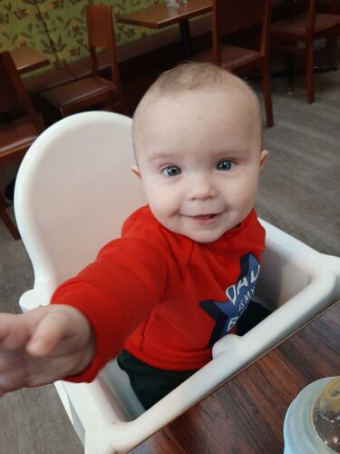 Das süßeste Babyfoto - Ben-Luca  aus Wels