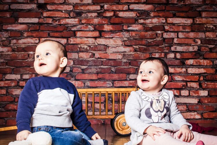 Das süßeste Babyfoto - Emma und Paul aus Vöcklabruck