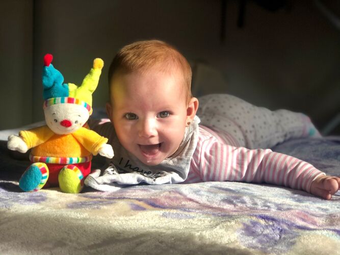 Das süßeste Babyfoto - Viktorija  aus Linz