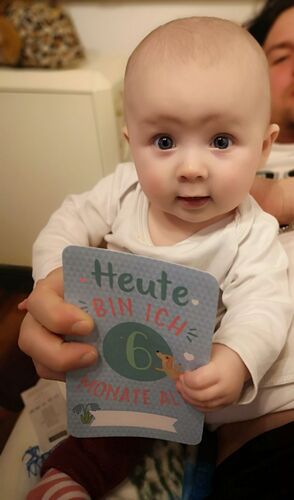 Das süßeste Babyfoto - Madleen Viktoria  aus Scheibbs