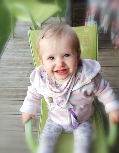 Das süßeste Babyfoto - Emma aus Vöcklabruck