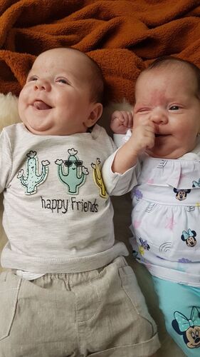 Das süßeste Babyfoto - Theodor und Frieda aus Gmunden