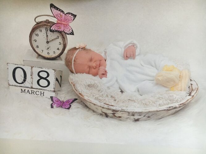 Das süßeste Babyfoto - Leonie Sophie aus Vöcklabruck