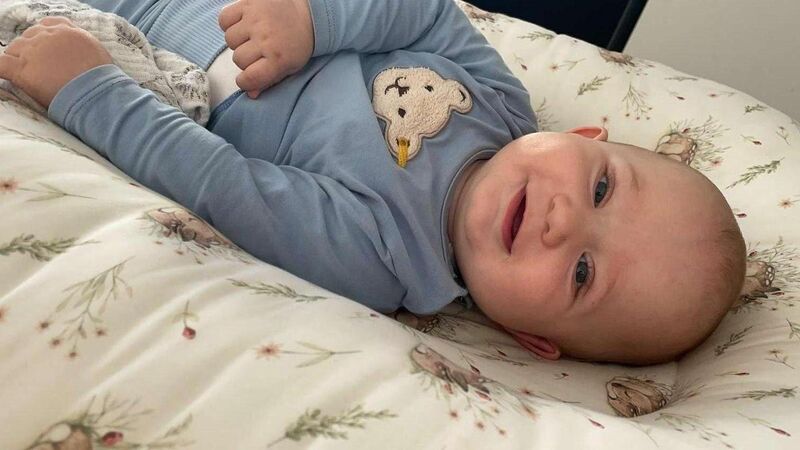 Das süßeste Babyfoto - Leano aus Wels