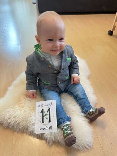 Das süßeste Babyfoto - Julian aus Vöcklabruck