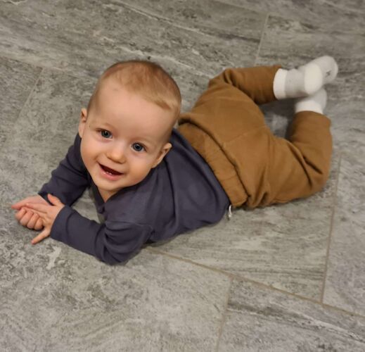 Das süßeste Babyfoto - Leonidas  aus Schärding