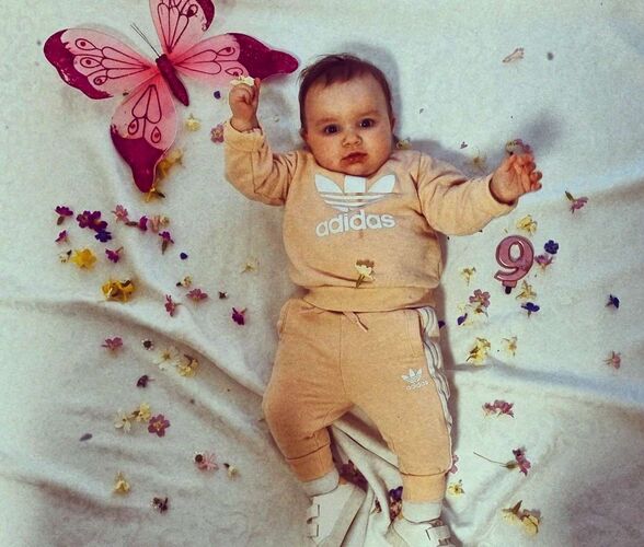 Das süßeste Babyfoto - Leona  aus Wels