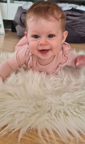 Das süßeste Babyfoto - Leonie aus Linz-Land