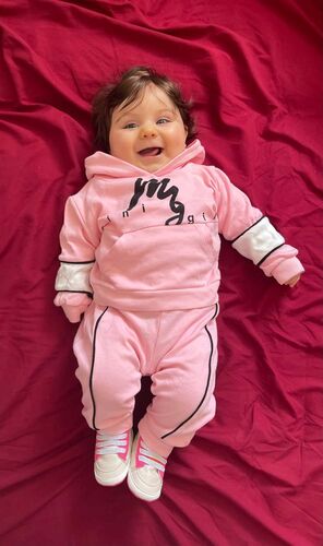 Das süßeste Babyfoto - Elena aus Wels