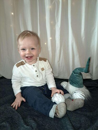 Das süßeste Babyfoto - Anton aus Urfahr-Umgebung