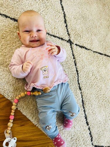 Das süßeste Babyfoto - Rosa aus Schärding