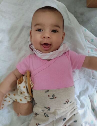 Das süßeste Babyfoto - Olivia aus Linz