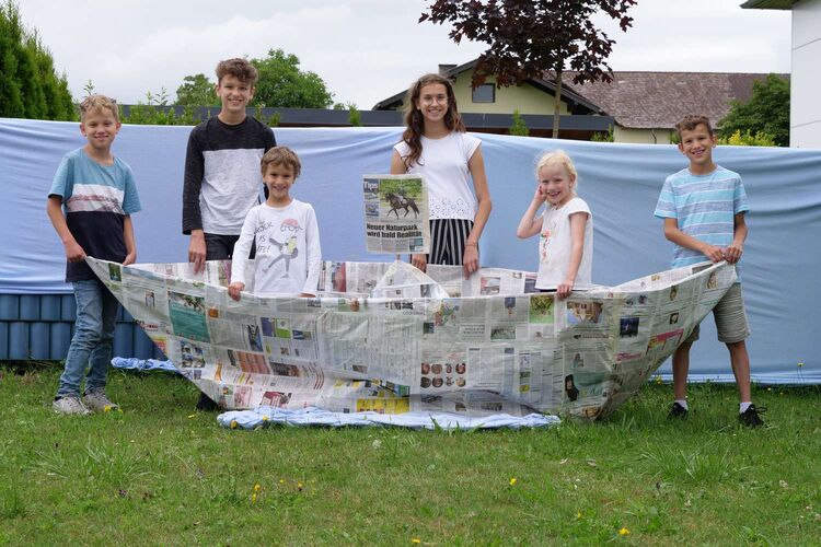 Bastel-Jubiläumsaktion -  Severin, Valerie, Jonathan, Anna, Samuel, Dominik aus aus Vöcklabruck