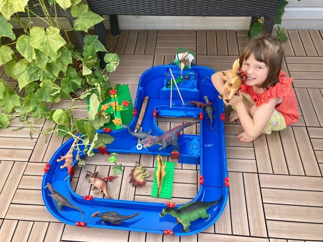 Mein Dino-Wasserpark - Mara aus Linz