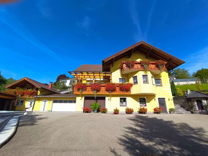 Das schönste Eigenheim 2022 - Nina & Felix aus Vöcklabruck