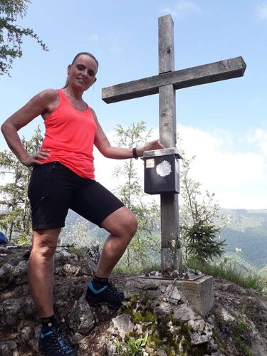 Tips Gipfelstürmer - Claudia - Hörlang (Zuckerhut) (902m)