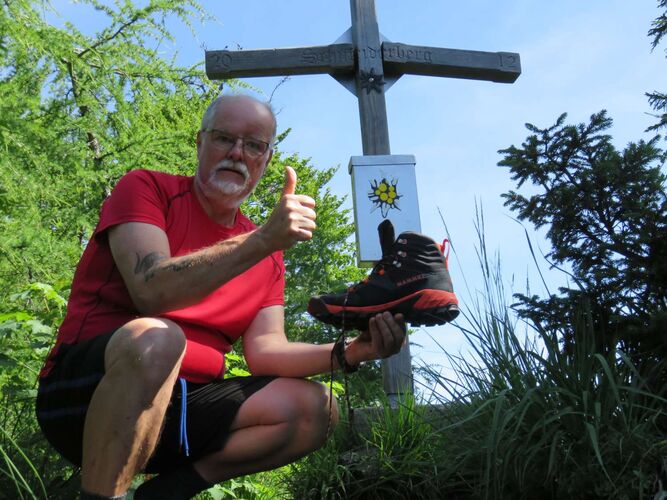 Tips Gipfelstürmer - Helmut - Schneiderberg (1324m)