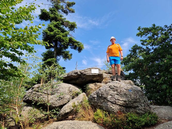 Tips Gipfelstürmer - Helmut - Gipfelstein (519m)