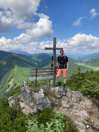Tips Gipfelstürmer - Felix - Karl Rumplmayer Kreuz  (1220m)