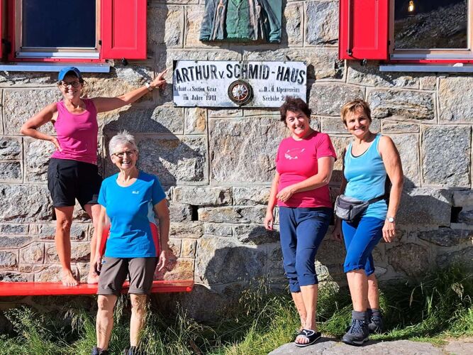 Tips Gipfelstürmer - Marika - Arthur von Schmid Haus (2281m)