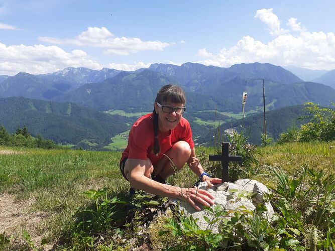 Gipfelstürmer 2024 - Margit - Steinkogel Minikreuz (1060m )