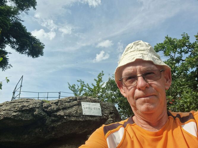 Gipfelstürmer 2024 - Helmut - Gipfelstein (519m)