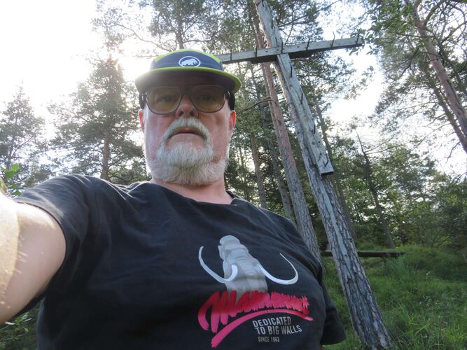 Gipfelstürmer 2024 - Helmut - Musikerkreuz  (703m)