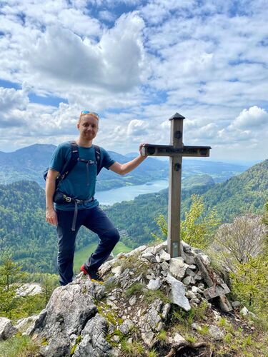 Gipfelstürmer 2024 - Julian - Gipfelkreuz Bergfrieden (1170m)