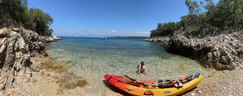 Cool am Pool - Nina aus Urfahr-Umgebung