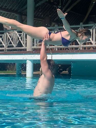 Cool am Pool - Gabriel aus Grieskirchen