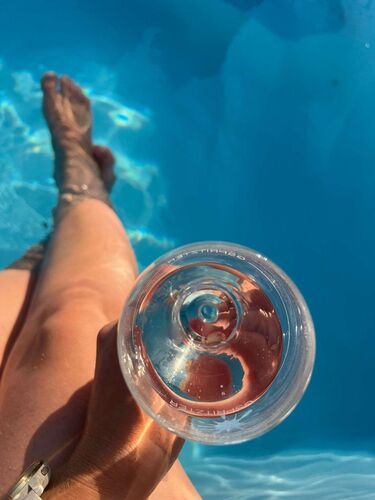 Cool am Pool - Nicole aus Linz-Land