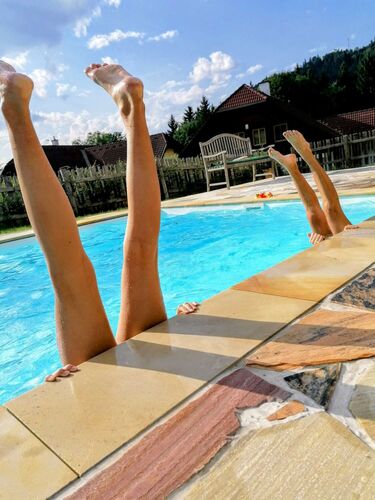 Cool am Pool - Martina aus Kirchdorf