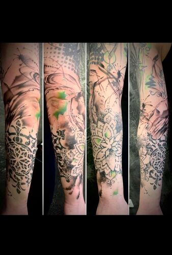 Das coolste Tattoo - Julia  aus Gmunden