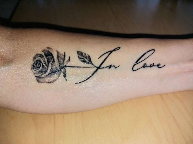 Das coolste Tattoo - Carmen  aus Freistadt