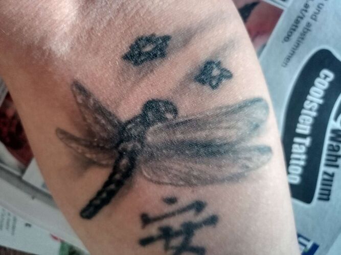 Das coolste Tattoo - Eva aus Braunau