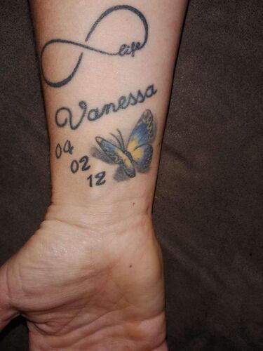 Das coolste Tattoo - Barbara  aus Vöcklabruck