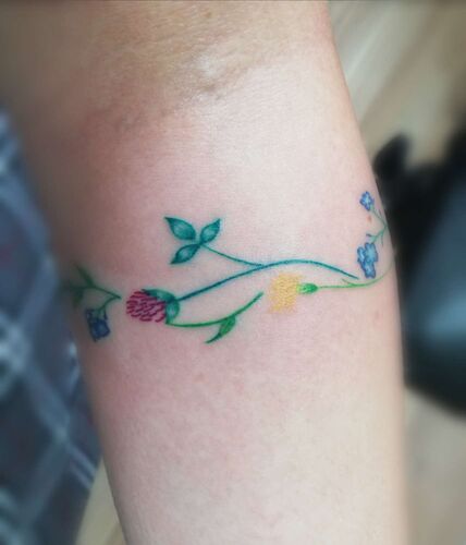 Das coolste Tattoo - Nina  aus Vöcklabruck